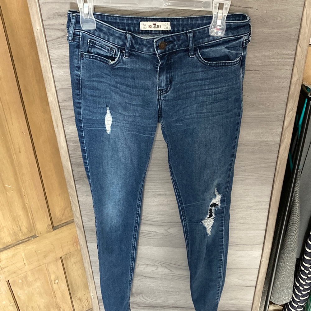 Hollister Distressed jeans